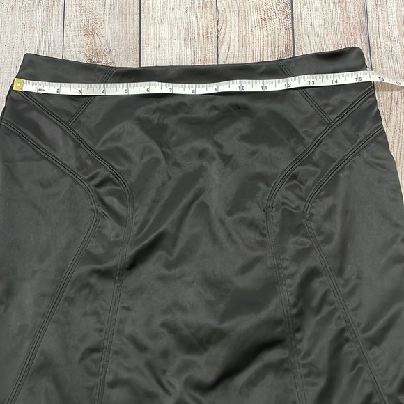 🌸 Clearance! 🌸 Oboe Black Satin Mini Skirt Size M - Picture 4 of 5